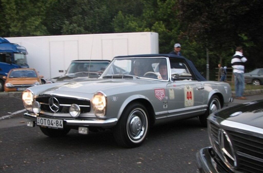 Mercedes 230 SL Pagoda