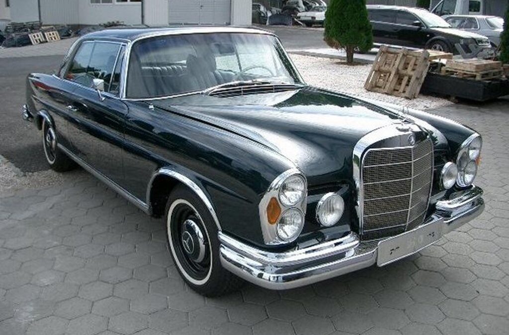 Mercedes 250 SE Coupe