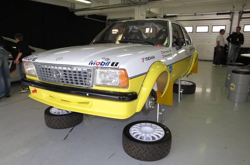 Opel Ascona B 2000 #2