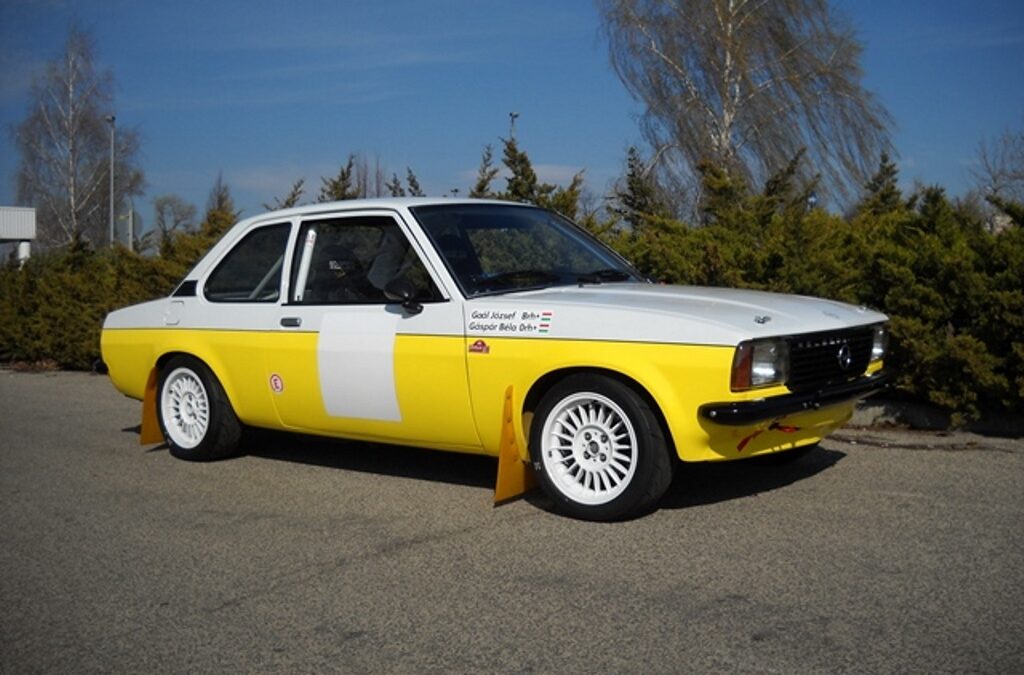 Opel Ascona B 2000 #1